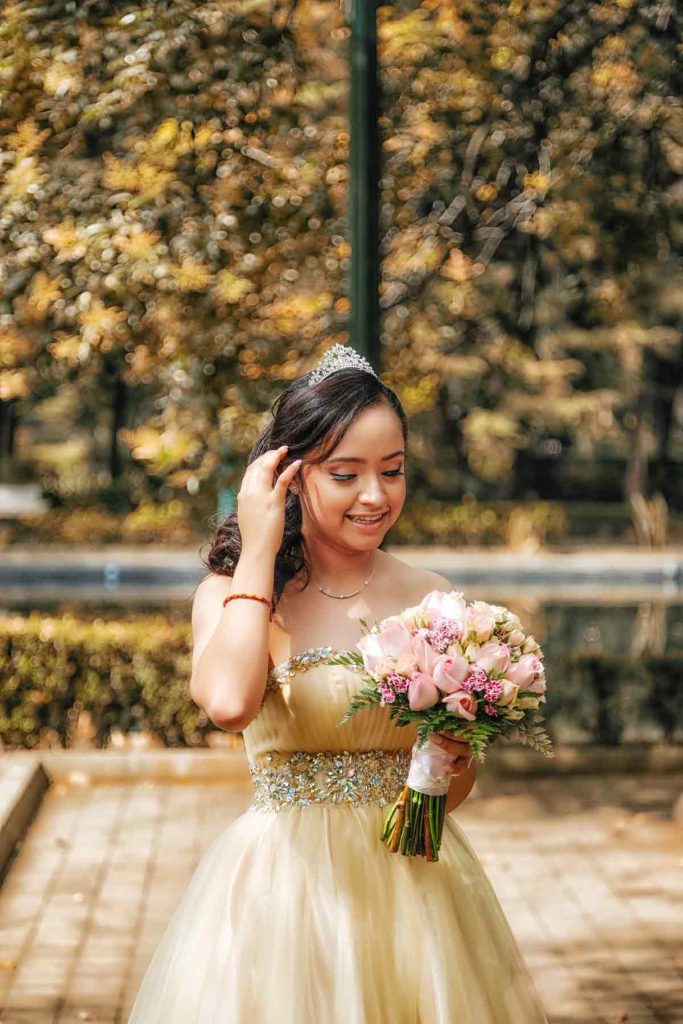 XV Años 1 xv años fotografia profesional de quinceañera en parque